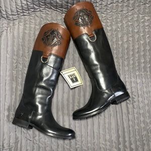 NIB Frye Melissa Logo Brown & Black Boots